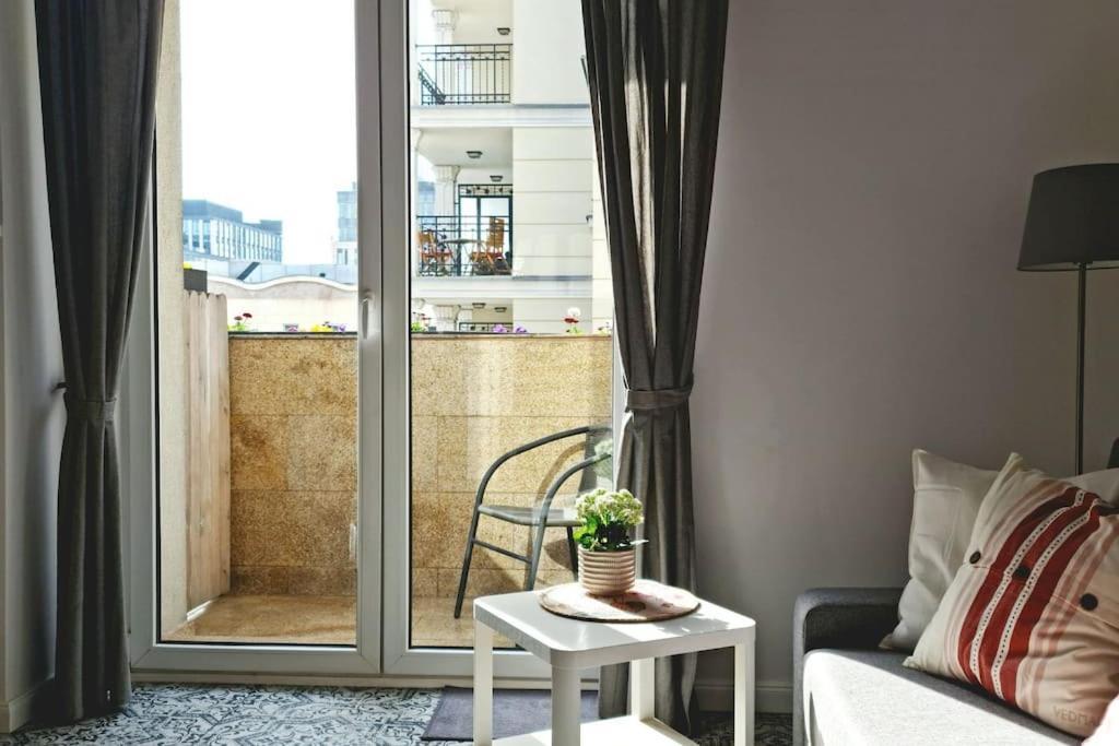 Apartament Zachodni Z Balkonem 4 Osoby Warsaw Ngoại thất bức ảnh