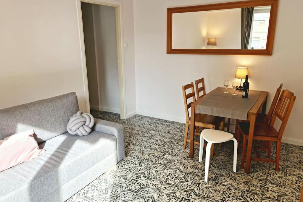 Apartament Zachodni Z Balkonem 4 Osoby Warsaw Ngoại thất bức ảnh